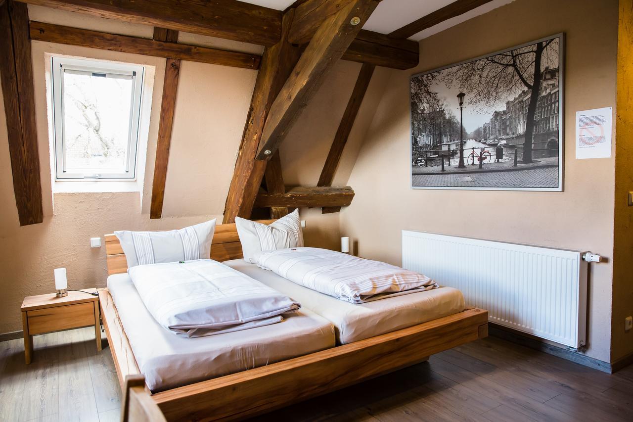 Landhotel Im Hexenwinkel Wiernsheim Kültér fotó